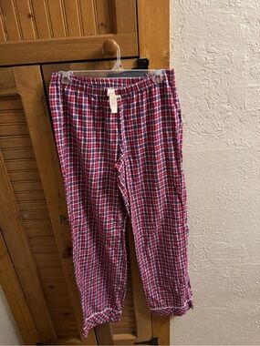 Victoria's Secret Purple & Pink Plaid Women’s Pajama Pants